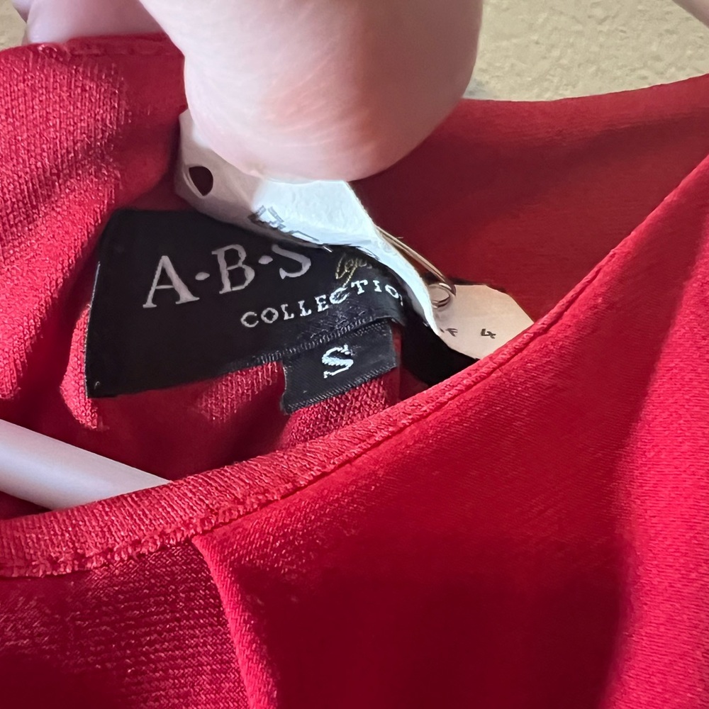ABS Collection Elegant Red Sleeveless Zip Up Dress! Size Small. - Picture 10 of 12